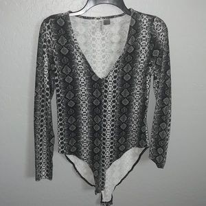 H&M bodysuit